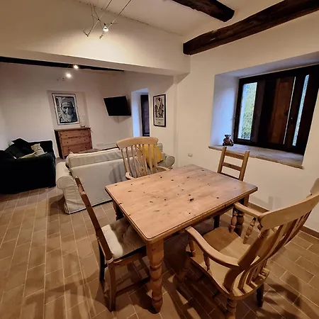 Casa de Férias La Meraviglia Montefortino